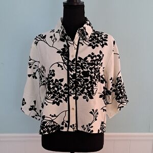 ABS SHIRT, Black/Cream Floral, Elbow Length Sleeves, Boxy Cut, Size M